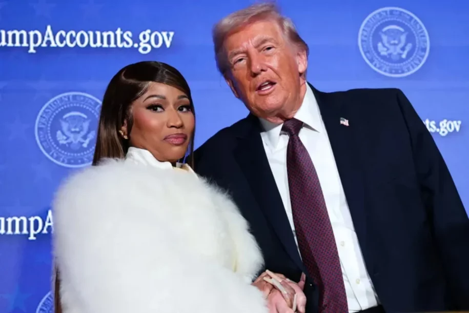 Nicki Minaj Declares Herself a Top Trump Supporter and Criticizes Those Who Attack Him, While Contributing to His Children’s Savings Program.